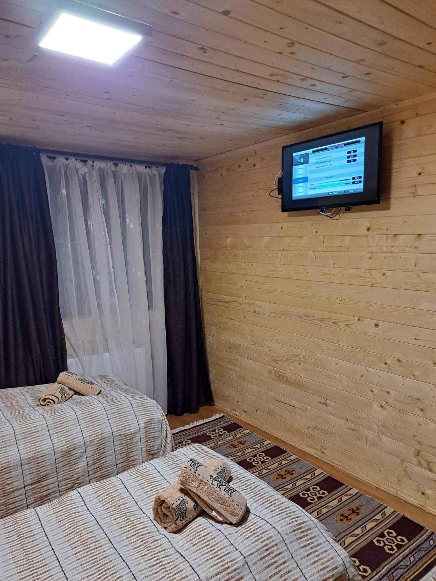 Cabana Alpha Baia Mare Ngoại thất bức ảnh